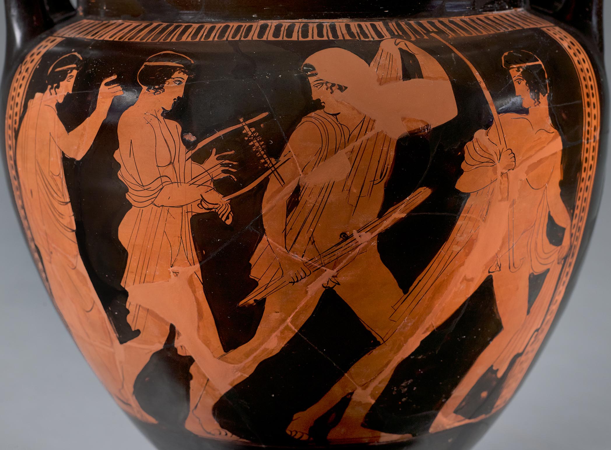 Detail showing the komos
